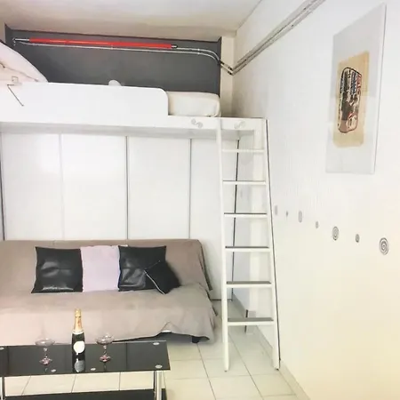 Appartement 4 Avenue Des Bosquets *